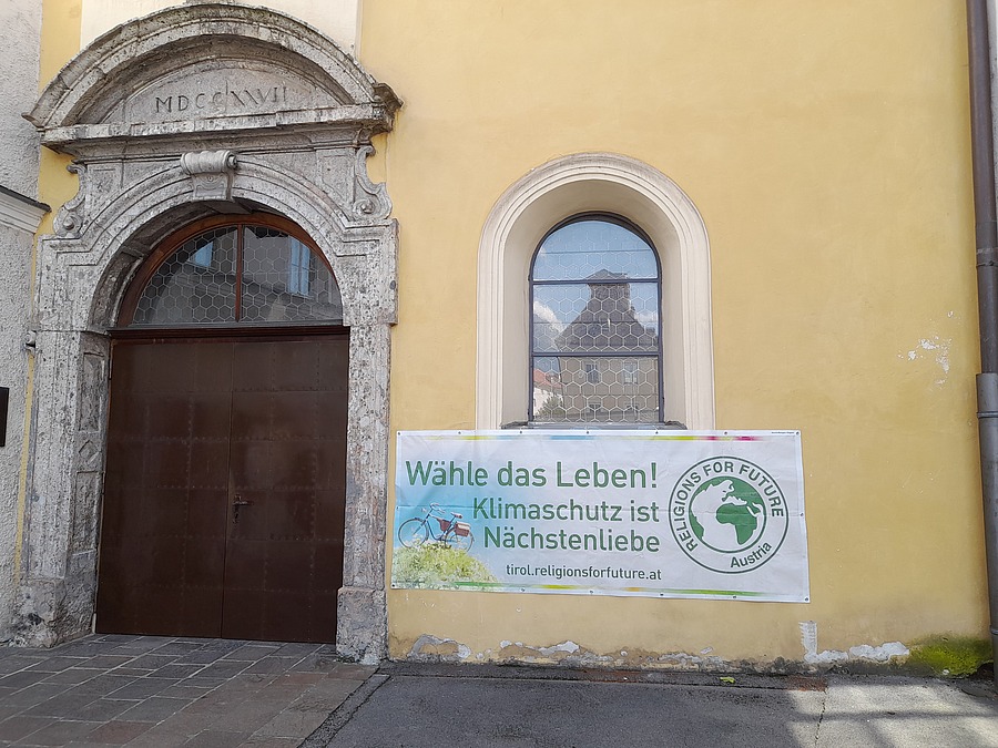 Das Anliegen von Religions For Future: Der Verantwortung dem Schöpfer gegenüber gerecht werden. / Sr. Notburga Maringele Das Anliegen von Religions For Future: Der Verantwortung dem Schöpfer gegenüber gerecht werden.