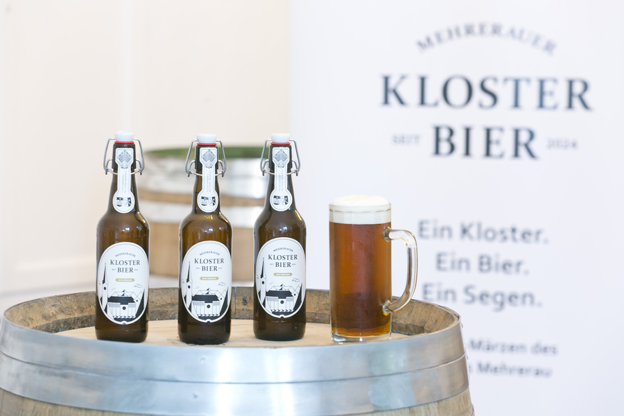 Das neue „Mehrerauer Klosterbier“ wird ab Juni 2024 in ausgewählten Gasthäusern und Restaurants ausgeschenkt.