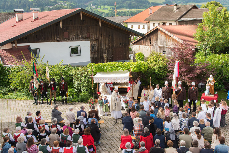 Zahlreiche Gäste kamen zur Festmesse, die Bischof Hermann Glettler zelebrierte.