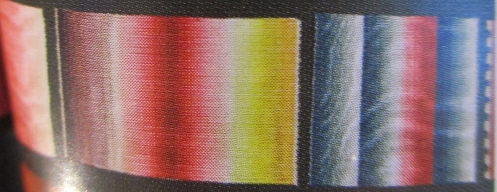 Abb. 14 (a, b, c): Kasel in Ripsbandapplikationsstickerei (Gesamtansicht mit Details), Michaelerkirche Wien / © Ullermann Abb. 14 (a, b, c): Kasel in Ripsbandapplikationsstickerei (Gesamtansicht mit Details), Michaelerkirche Wien