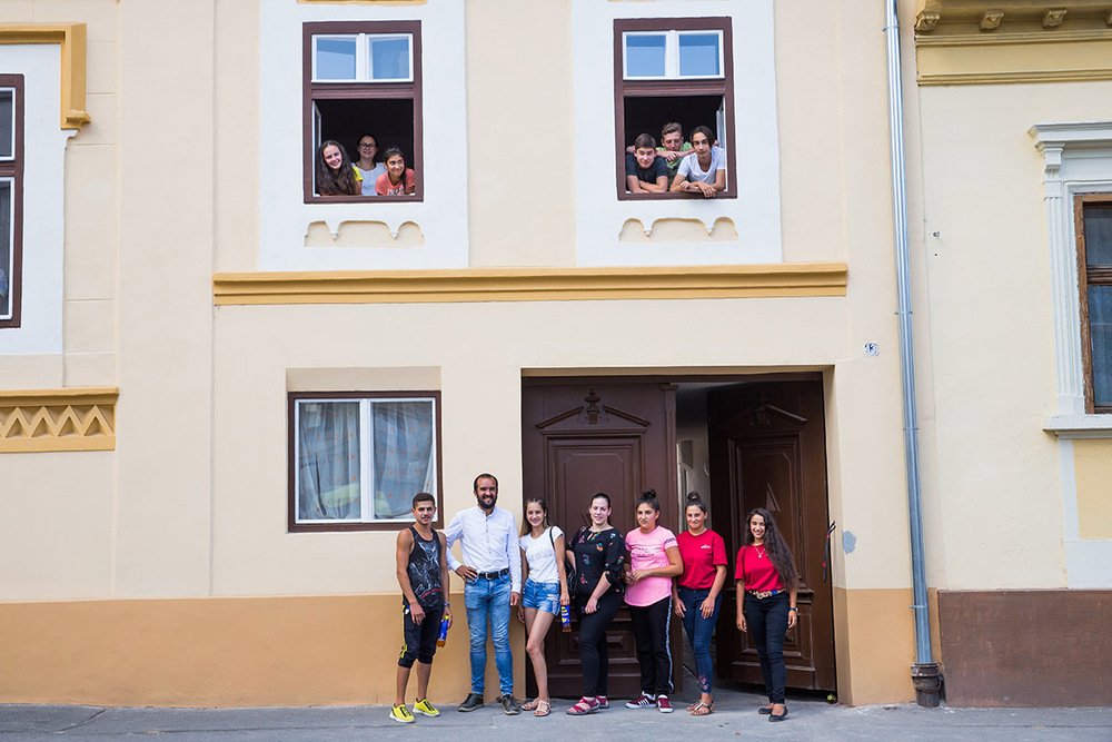 Das Schülerwohnheim Casa Francisc bietet 36 jungen Frauen und Männern einen sicheren und zentral gelegenen Wohnraum.