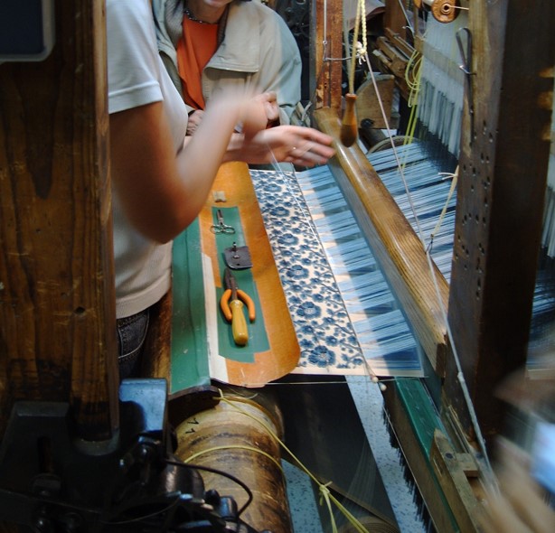 Abb. 4: Samtweberei, Tassinari Chatel, Lyon / © Ullermann Abb. 4: Samtweberei, Tassinari Chatel, Lyon