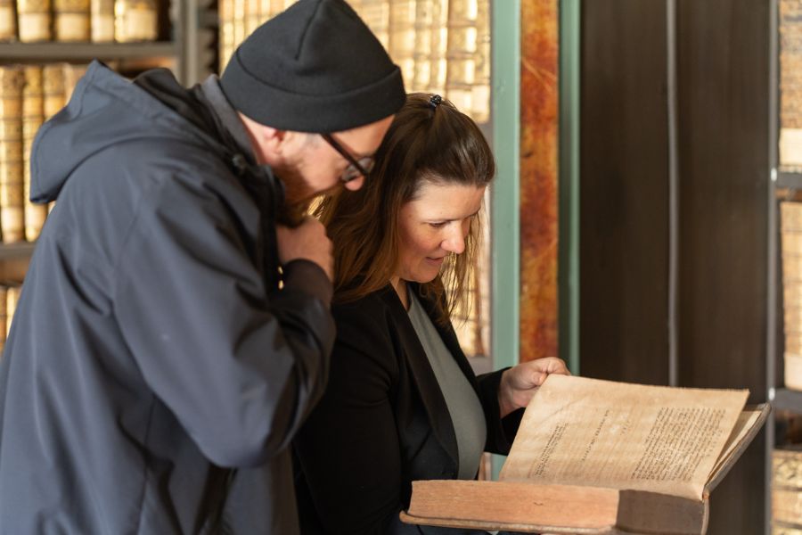 Minoriten-Bibliothek Pol Edinger Irene Kubiska-Scharl / ÖOK/Elisabeth Mayr-Wimmer