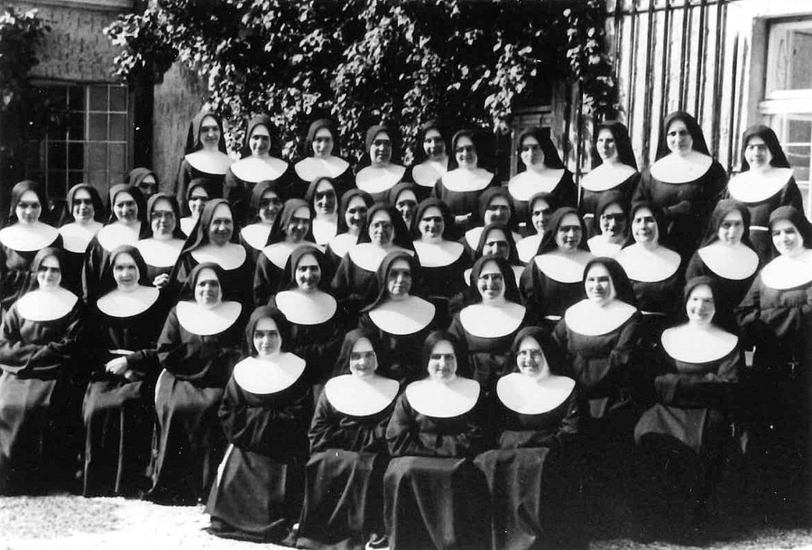 Der Schwesternkonvent im Jahr 1957. / Krankenhaus Braunau Der Schwesternkonvent im Jahr 1957.