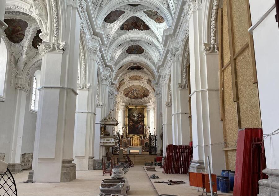 Das Stift Kremsmünster gibt am „Tag des Denkmals“ Einblicke in die Generalsanierung der Stiftskirche.