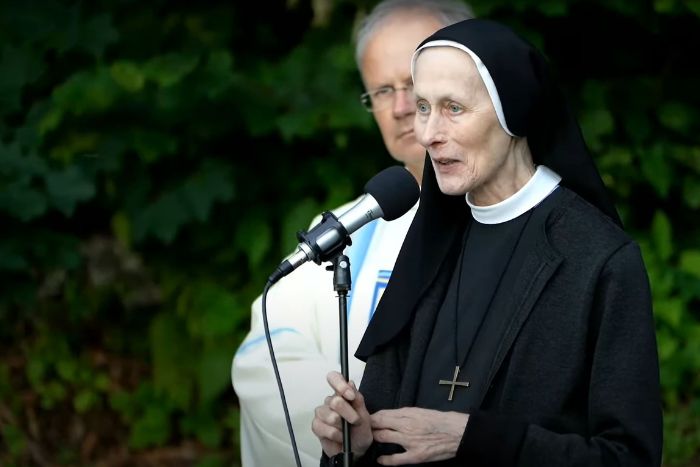 Sr. Wilbirg Wakolbinger sprach Dankesworte beim Festgottesdienst, der zugleich ihre Abschiedsfeier war.