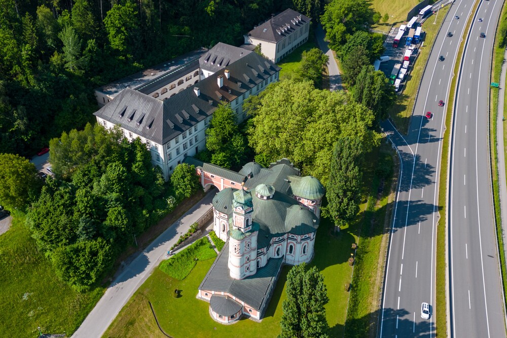 Kloster- und Schulstandort Volders / film & farbe (VOSÖ) Kloster- und Schulstandort Volders